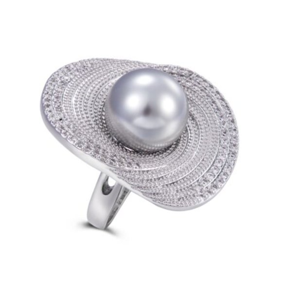 Gorgeous Simulated Grey Pearl Ring - Picture 12 of 15